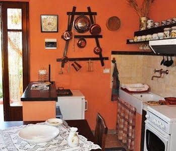 Isola Dei Calanchi Hotel Atri Ngoại thất bức ảnh